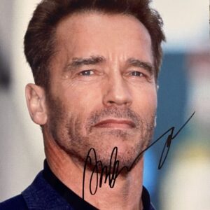"Arnold Schwarzenegger" Autographed Photo 8x10