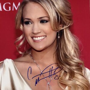 "Carrie Underwood" 8x10 Autographed Photo