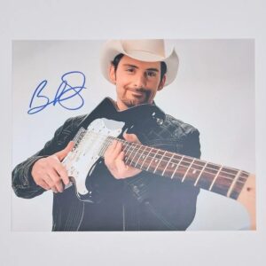 "Brad Paisley" Autographed 10x8 Photo