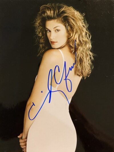 "Cindy Crawford" Autographed 8x10 Photo