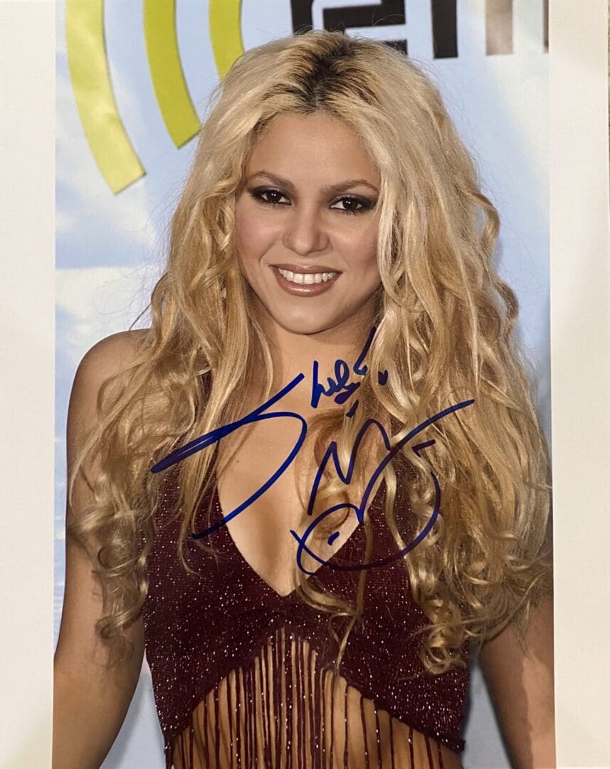 "Shakira" Autographed 8x10 Photo