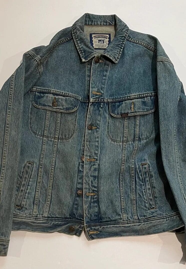 "Stevie Ray Vaughan" Autographed Jacket - Image 3