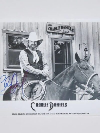 "Charlie Daniels" Autographed 10x8 Photo