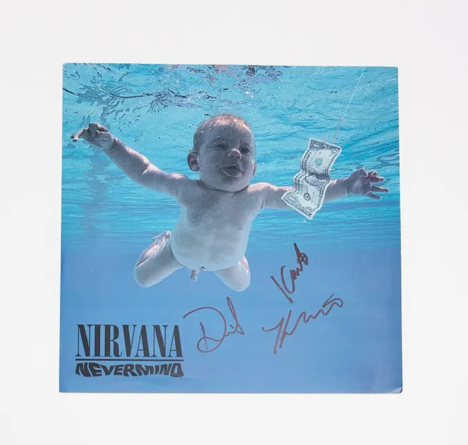 "Nirvana" Band Signed record flat "Nevermind"